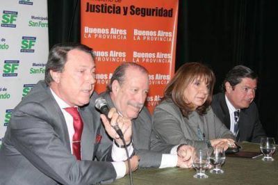 Firmaron un convenio para instalar nuevas fiscal�as en San Fernando