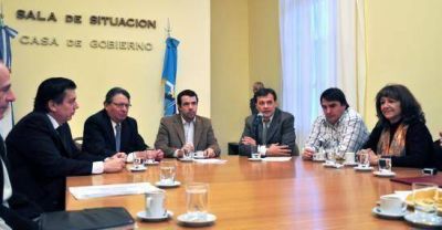 Dos empresas cotizaron para construir sede vecinal del barrio Guayra