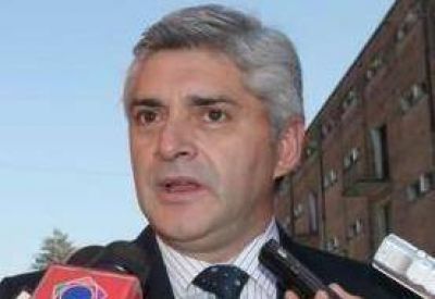 "El escrutinio definitivo ser� el que consagrar� a los ganadores"