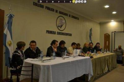 Tibia convocatoria de candidatos a legisladores provinciales