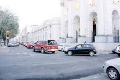 D�as de furia y caos en calles del microcentro correntino 	