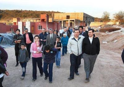 Claudio Poggi destac� la importancia del turismo para el crecimiento de la Provincia