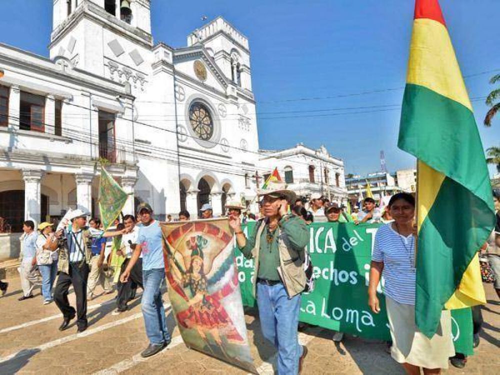 Bolivia: ind�genas instan al Gobierno a dialogar