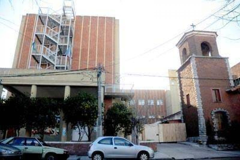 Comenzaron las obras en el hospital Materno Infantil