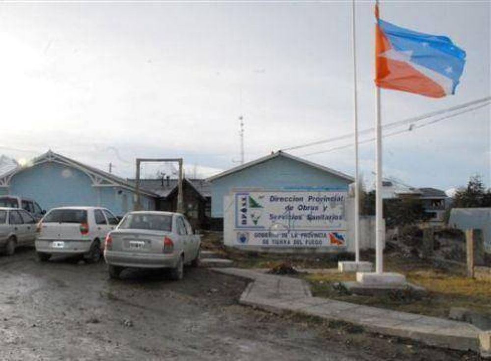 Gobierno apura el mecanismo para licitar obras para mejorar el servicio de agua potable