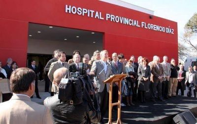 El Gobierno inaugur� el hospital Florencio D�az, en el sudeste capitalino