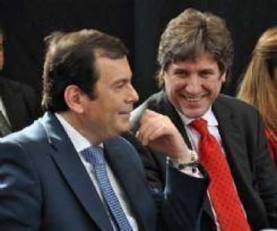 Acuerdo para financiar obras de agua por $70 millones