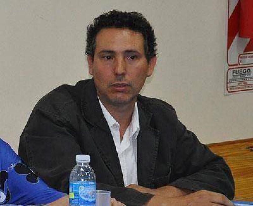 Esponda: �el Partido Humanista aun no autoriza al PJ a ir con la boleta de Alonso�