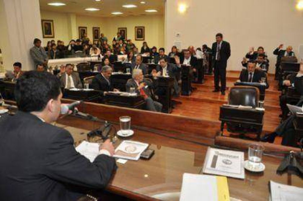EL OTRO YO DEL DR. MERENGUE: "LO QUE NO HACE QUINTELA LO TIENE QUE HACER BEDER"