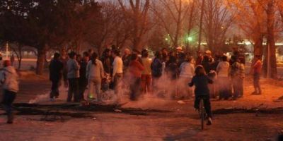 Un piquete que sac� a la luz las necesidades de una zona marginada y las peleas pol�ticas que las rodean