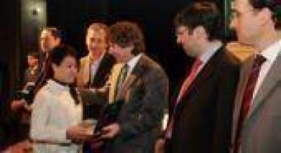 Boudou acent�a su presencia en actos y movidas bonaerenses  