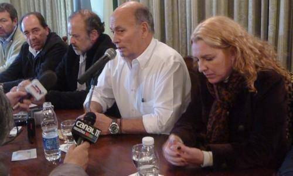 Rago: "Esto no es nuestro techo, es apenas nuestro piso"