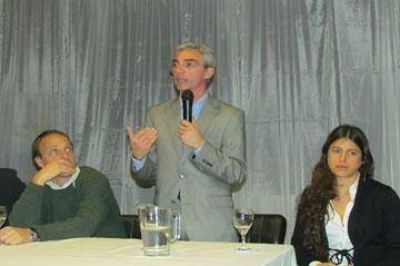 La Agencia de Desarrollo local present� un plan piloto de tutor�as para empresas