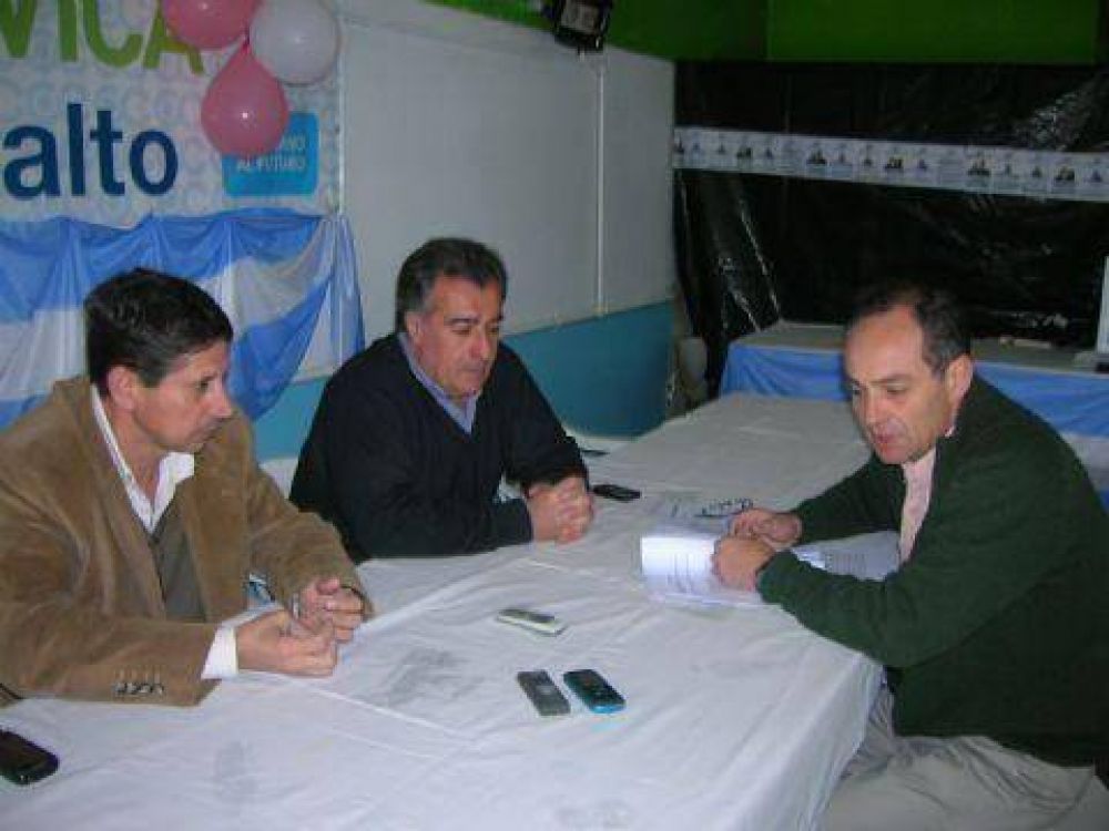 Claudio Favergiotti: �Hay que hacerse cargo de lo que se vota en el Concejo�