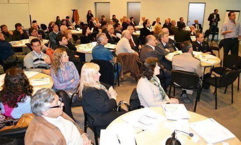 Tenaris repas� su programa de desarrollo social y anunci� importantes inversiones