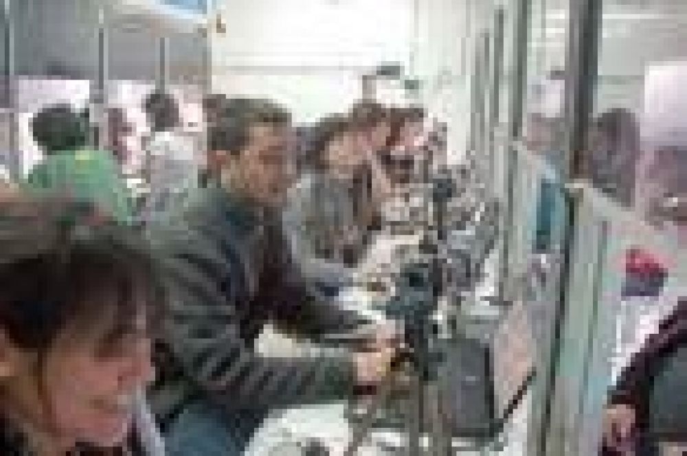 El centro de documentaci�n m�vil permanecer� hasta el domingo