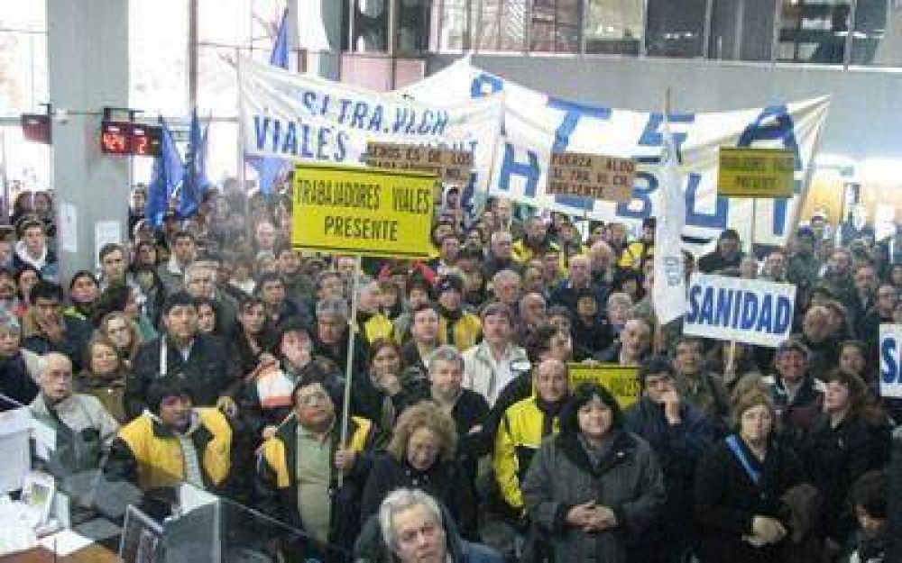 Issys: el Frente de Gremios asumi� con el pase a planta de los contratados