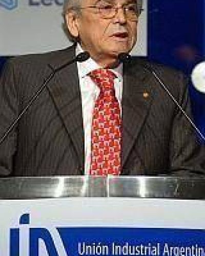 "El empresariado est� bien hasta que lo molestan y reclama" H�ctor M�ndez