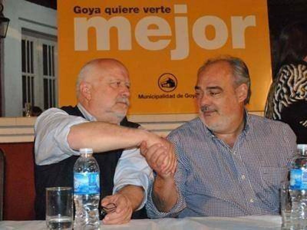El gobernador firm� convenios para obras por quince millones de pesos