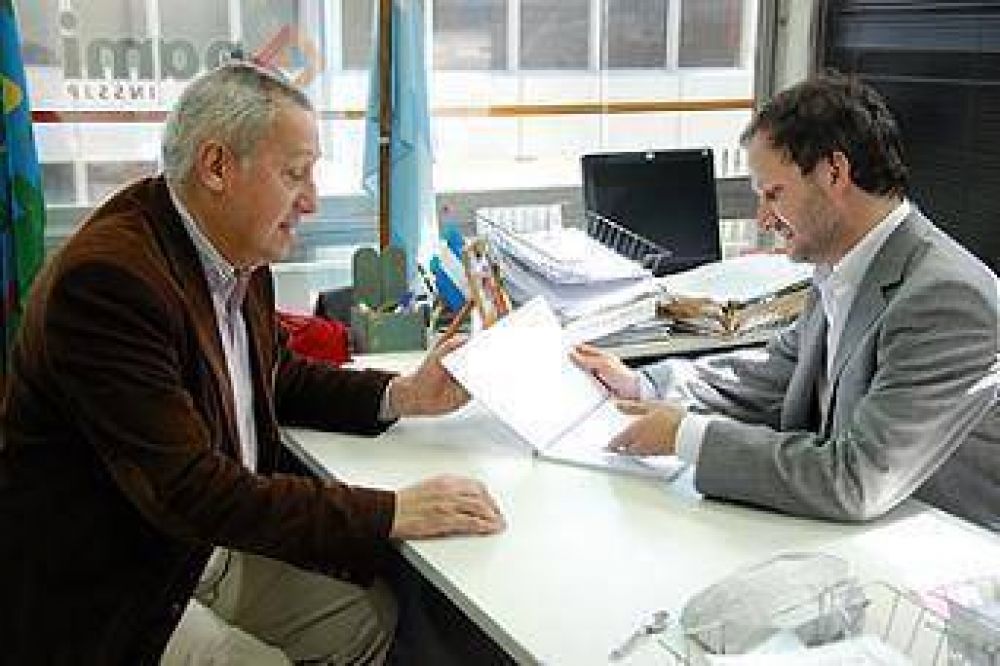 Miguel Prince se reuni� con el titular de PAMI Luj�n 
