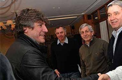 "El gobierno espera una oposici�n m�s seria que no vuelva a dejar al pa�s sin presupuesto"