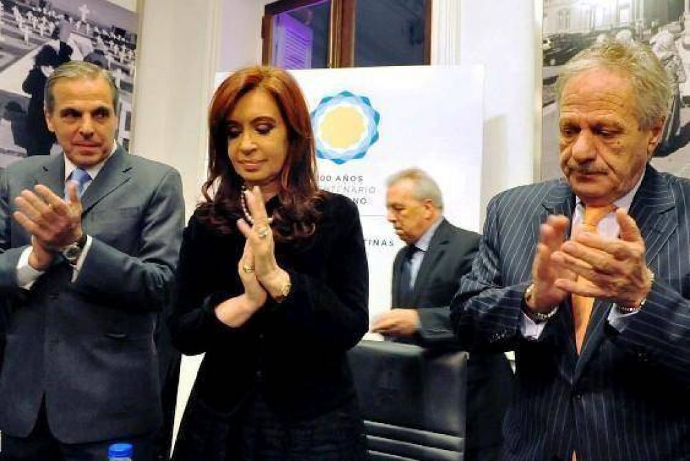 Saiz se re�ne con Cristina
