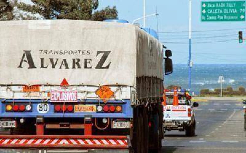 Temor por el tr�nsito de camiones con explosivos en la zona c�ntrica