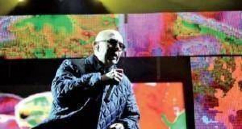 Unas 120 mil personas se dieron cita para ver al �Indio Solari� en Jun�n