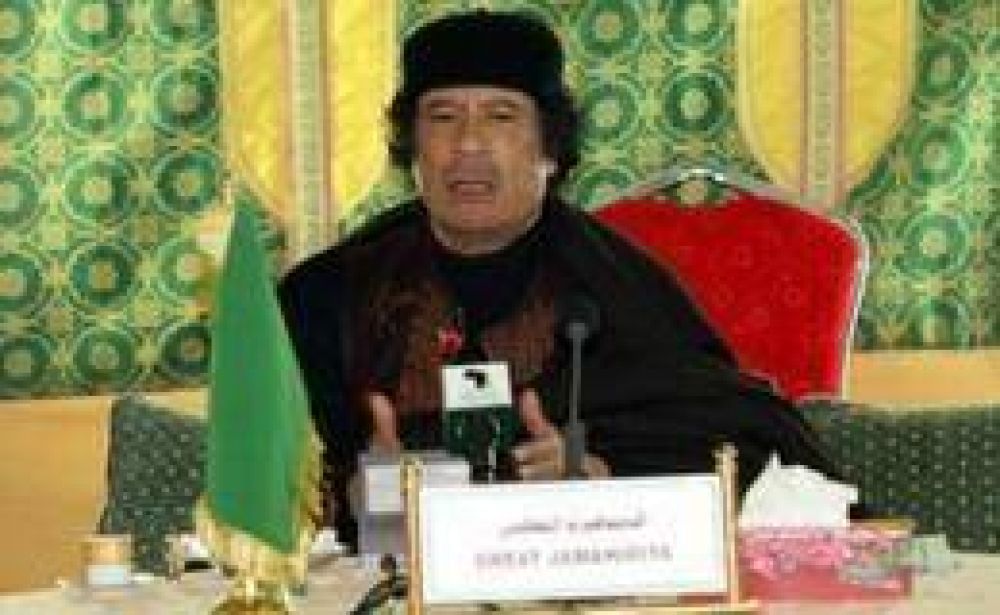 Aseguran que Gadafi "est� en Libia" y "no ser� alcanzado por rebeldes"