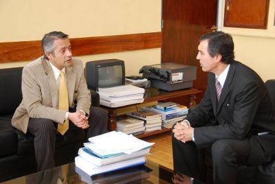 El Ministro de Hacienda de San Luis se reuni� con el subsecretario de Hacienda de La Pampa