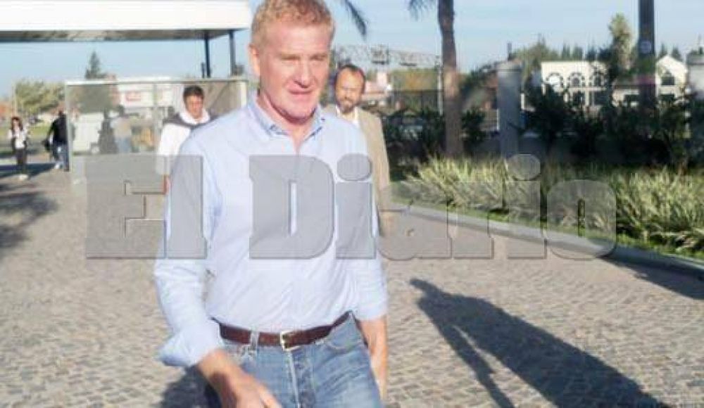 De Narv�ez: "A mi como gobernador esto no me pasa"