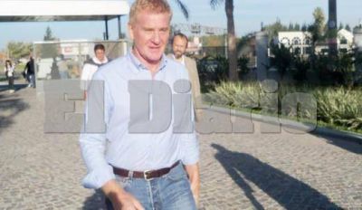 De Narv�ez: "A mi como gobernador esto no me pasa"