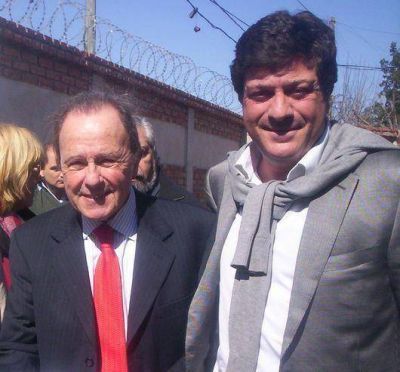 Garc�a: �Rial no se ha bajado, fue convocado para sumarse al futuro gobierno de Vicente L�pez�