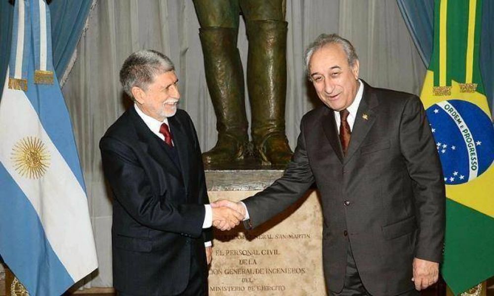 La declaraci�n conjunta de Puricelli y Amorim reafirma la "alianza estrat�gica"