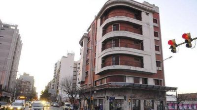 Bugliotti podr� construir hasta 36 metros en el Hotel Waldorf