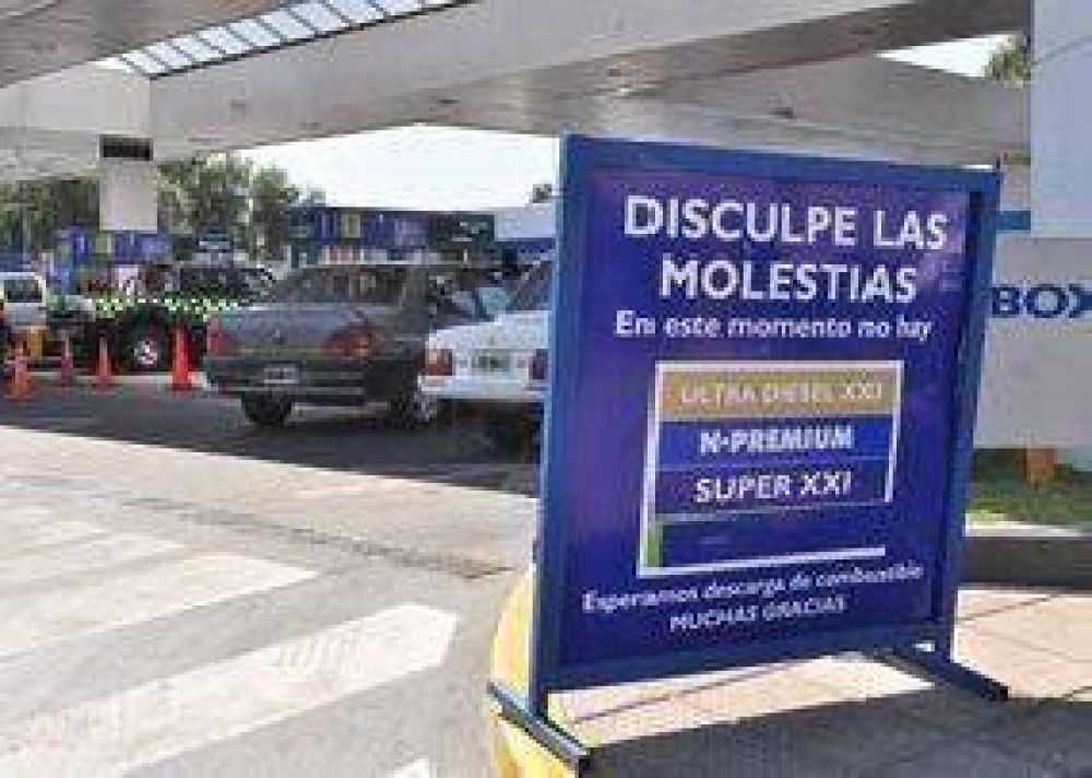 Falta combustible en las estaciones puntanas