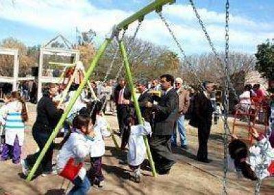 El sur provincial disfruta de plazas integradoras y asfalto