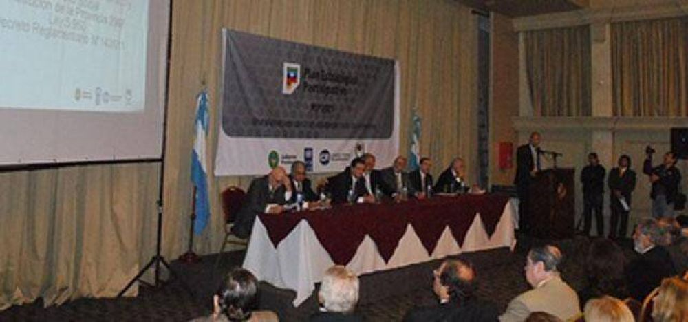 "El Plan Estrat�gico es una alianza para construir el futuro de todos los correntinos� 
