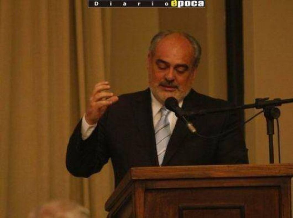 Colombi pidi� apoyo para construir el futuro de Corrientes