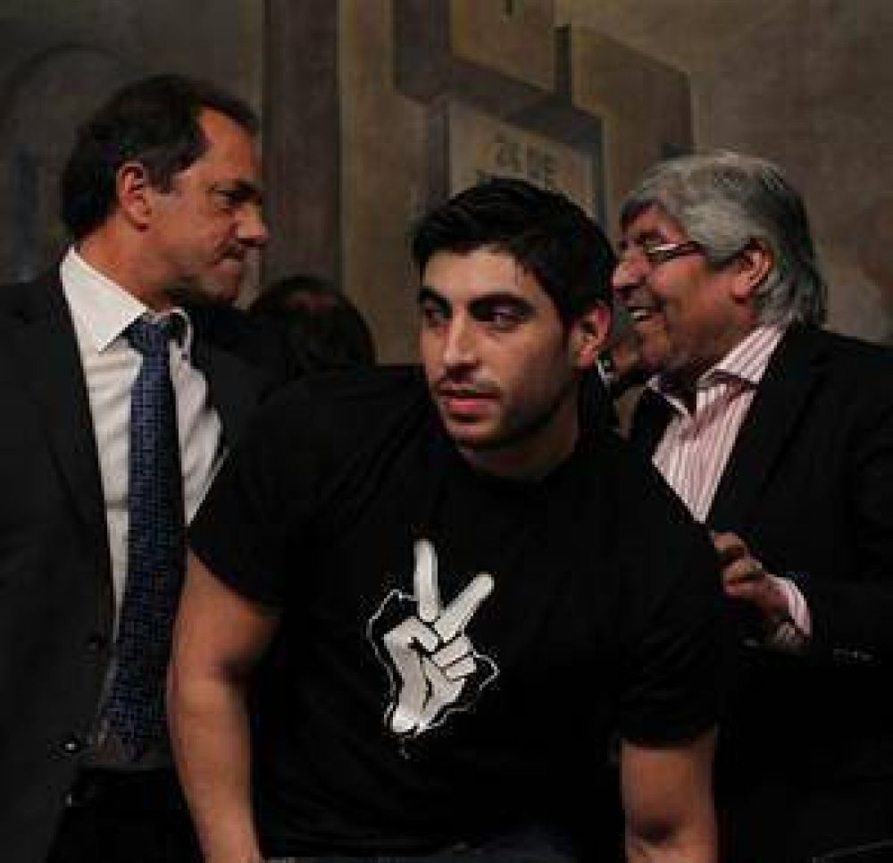 Moyano cristaliza su alineamiento