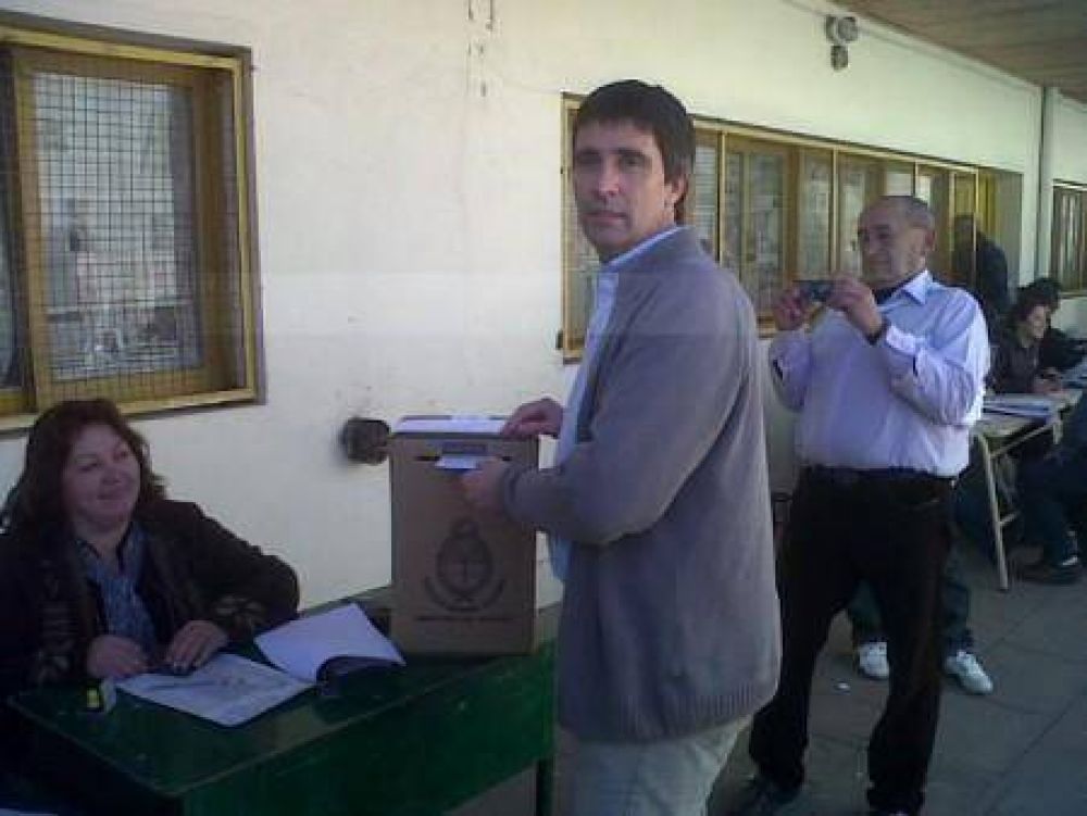 Pablo Tonini manifest� todo el apoyo desde su agrupaci�n para que Luciani gane las elecciones de octubre