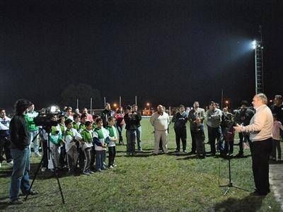 Colombi en Mocoret� y su fuerte apoyo al deporte