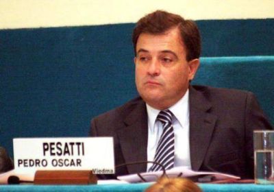 Pesatti: �Oliva es un buf�n con vocaci�n de cuco�