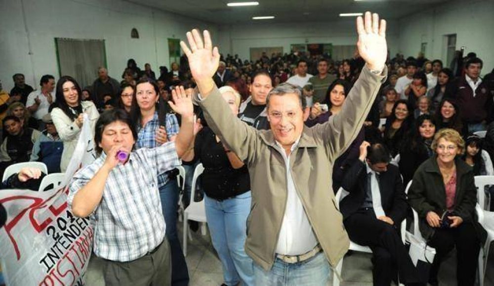 Quiroga explica su nuevo catecismo pol�tico