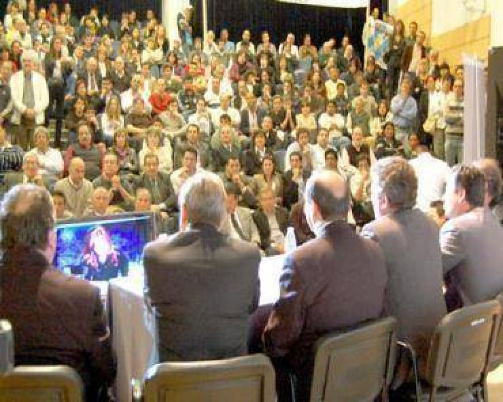 La Presidenta resalt� la necesidad de las obras