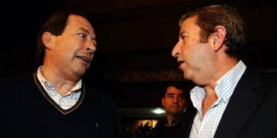 Seg�n �mbito, Cobos se prepara para suceder a Sanz en la presidencia de la UCR