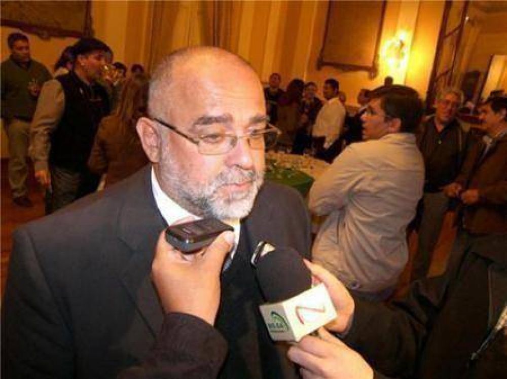 Vignolo "Es un trabajo que atraviesa a la mayor�a de los ministerios del Gobierno"