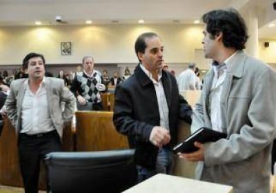 Esc�ndalo en el Deliberante impidi� dar aval a Indalo 