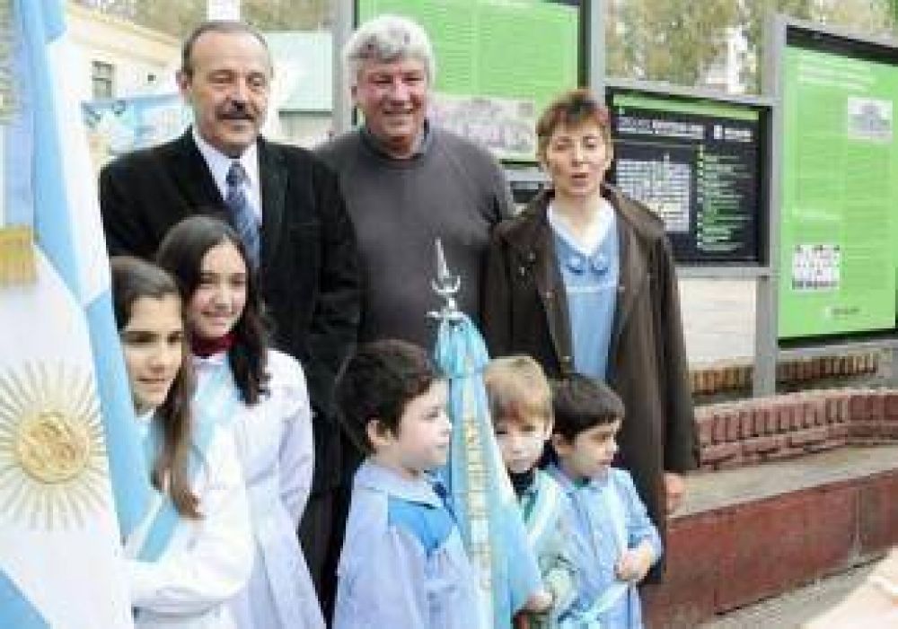 Un homenaje a la Escuela N� 2 