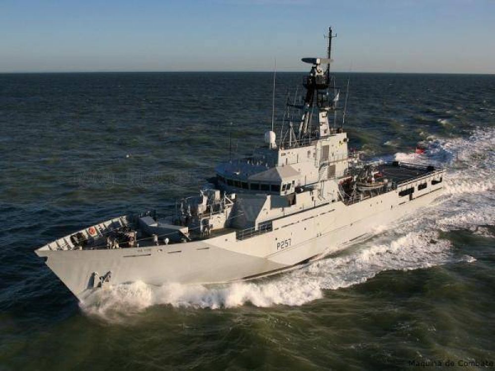 Un buque brit�nico que patrulla las islas Malvinas realiz� ejercicios militares